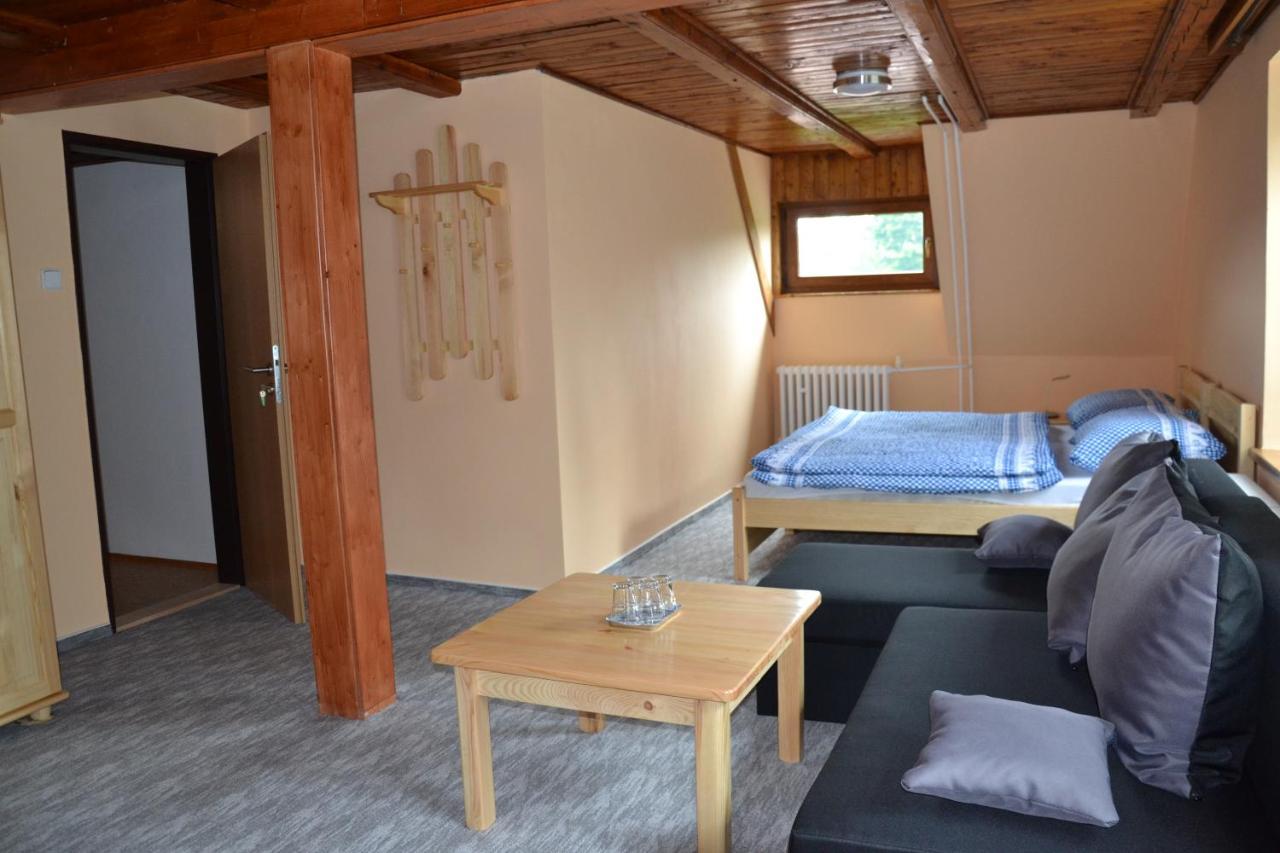 Penzion Pod Severakem Lučany nad Nisou Eksteriør billede